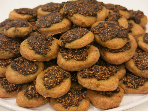 Mini zaatar man2ouche